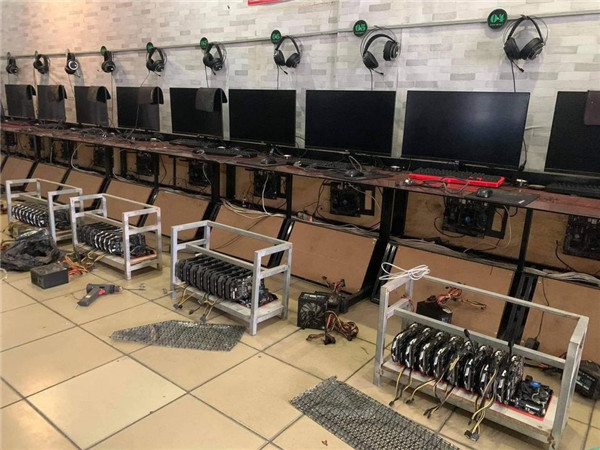 网吧业绩不佳被迫转型矿场 挖矿收入竟比开网吧还要高(图1)