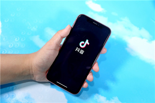 抖音正在内测云游戏功能 贪吃蛇和消消乐界面曝光